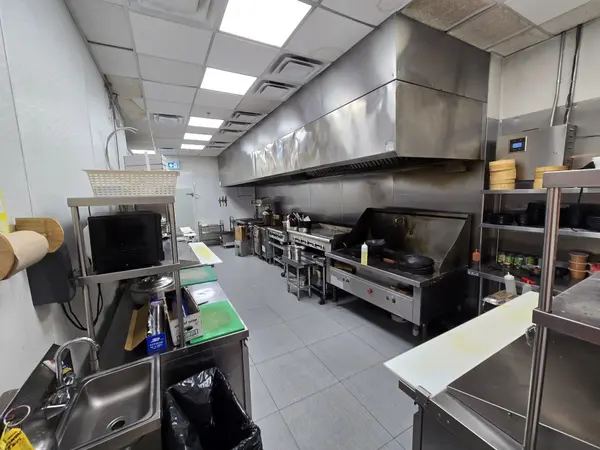 35 William Kitchen RD, Toronto E04, ON M1P 5B7