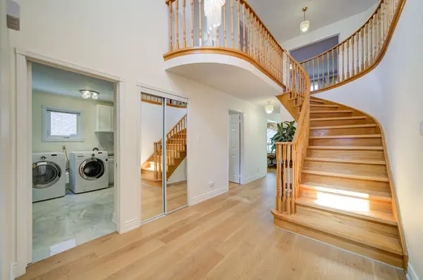 49 John Stiver CRES, Markham, ON L3R 9B6