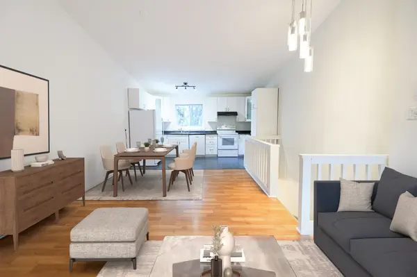 17 Harbour ST W #227, Collingwood, ON L9Y 5B4