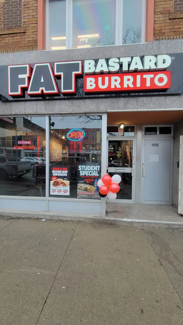 1222 St Clair AVE W, Toronto W03, ON M6E 1B4