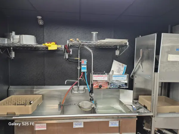 1222 St Clair AVE W, Toronto W03, ON M6E 1B4