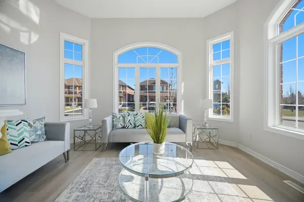 26 Gorevale DR, Brampton, ON L6P 1N9