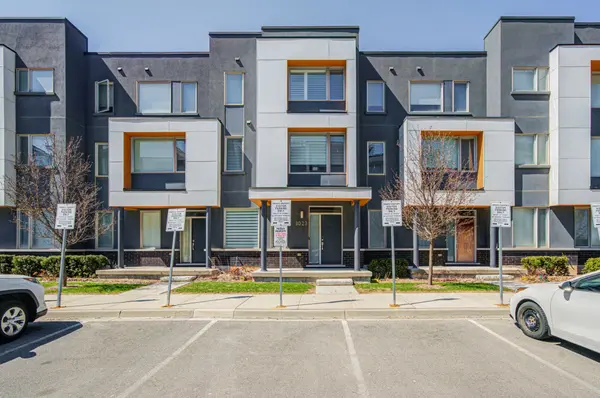 3023 Creekshore Common #31, Oakville, ON L6M 1L8