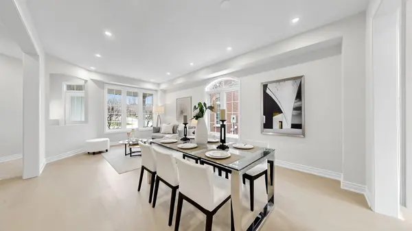 7146 Baskerville RUN, Mississauga, ON L5W 1W3