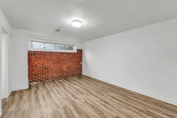 5 Woodenhill CT #Bsmt, Toronto W03, ON M6M 1K8