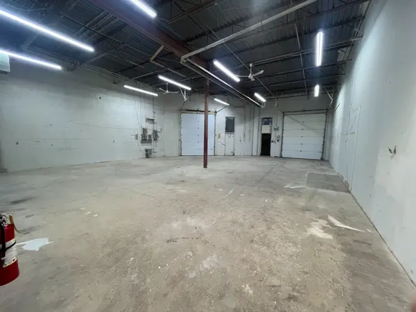 253 Summerlea RD #9-10, Brampton, ON L6T 5A8