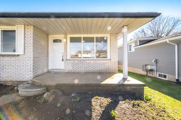 680 Raglan ST, Minto, ON N0G 2P0