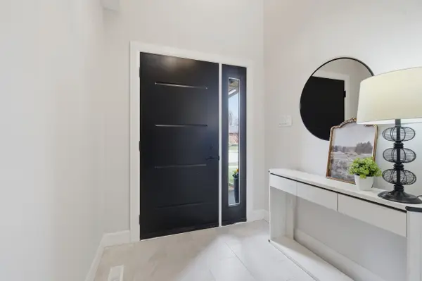 1317 Hastings DR, London North, ON N5X 2J1