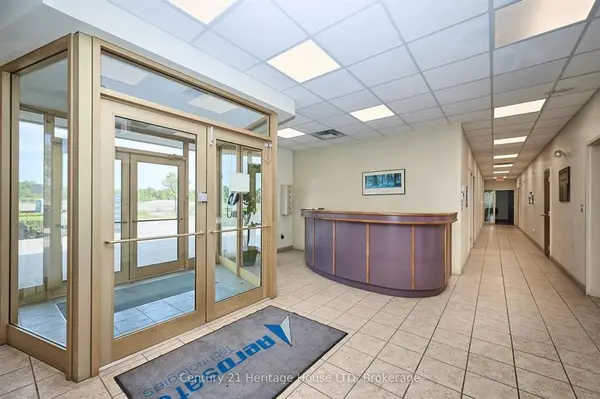 1767 Pettit RD, Fort Erie, ON L2A 5M4