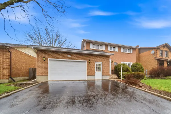 127 Nicholson CRES, Loyalist, ON K7N 1W9