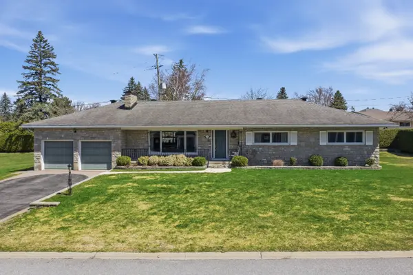 68 Corkstown RD, Crystal Bay - Rocky Point - Bayshore, ON K2H 5B5