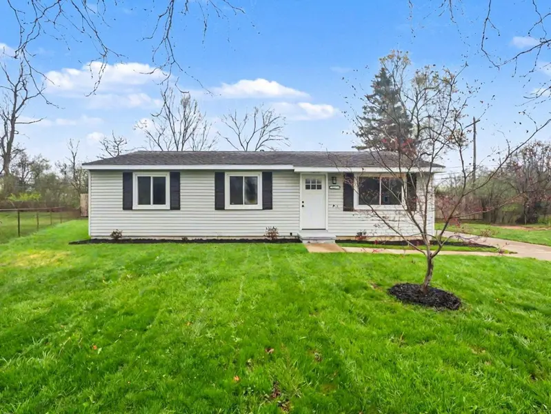 12 Faust CT, Ann Arbor, MI 48108