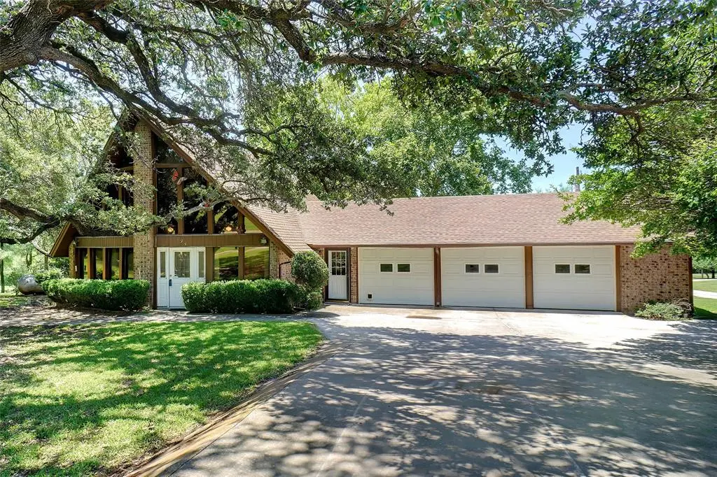 195 Private Road 1543, Bridgeport, TX 76426