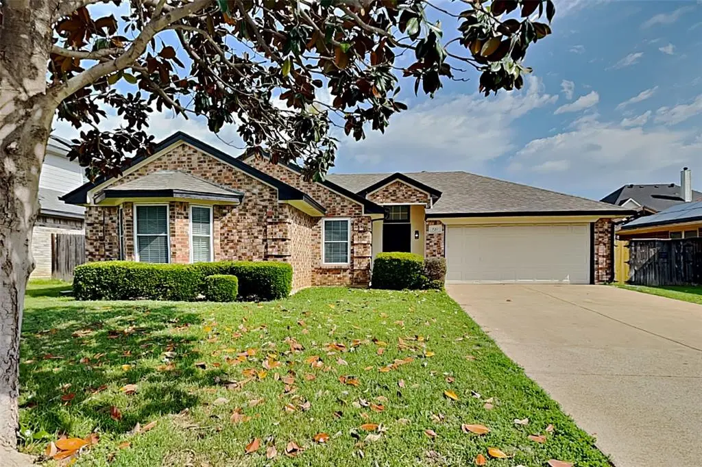 721 Windridge Lane, Burleson, TX 76028