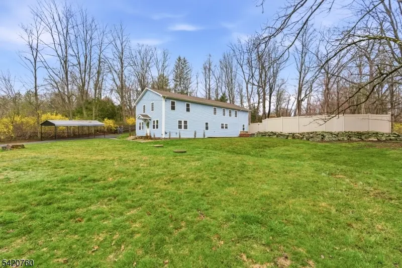 7 Le Boun Blvd, Ringwood Boro, NJ 07456