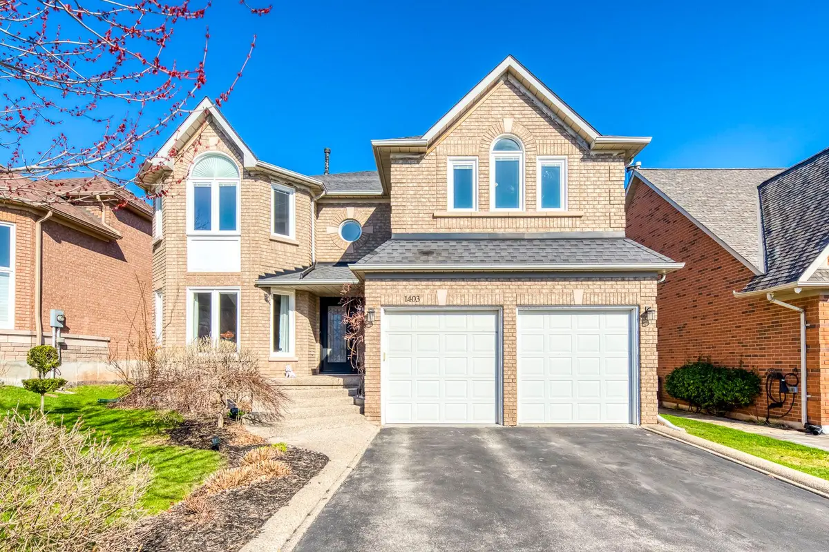 1403 BAYSHIRE DR, Oakville, ON L6H 6E8