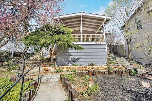 1624 Cheyenne BLVD, Colorado Springs, CO 80906