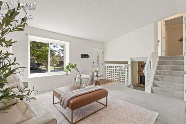 11413 E Ellsworth PL, Aurora, CO 80010