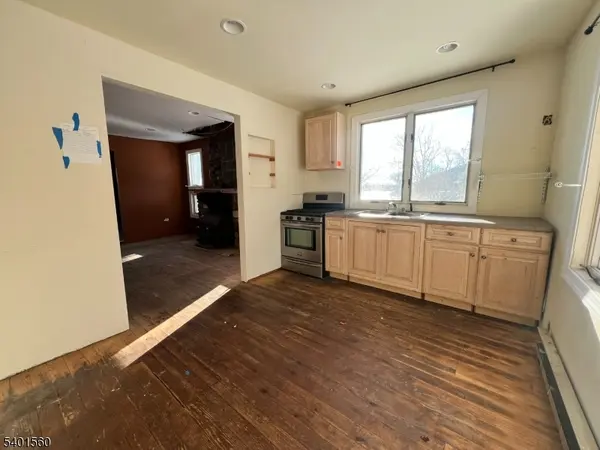 182 Lackawanna Dr, Byram Twp., NJ 07874