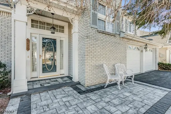 13 Little Doe Run, Jefferson Twp., NJ 07438