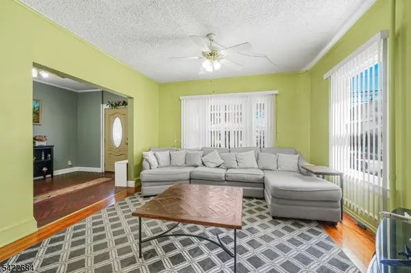 724 Floral Ave, Elizabeth City, NJ 07208