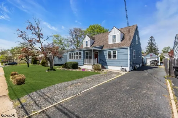 177 Navesink River Rd, Middletown Twp., NJ 07701