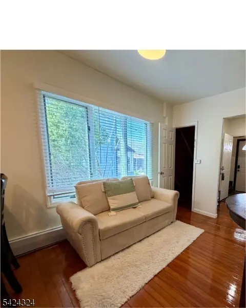 10 Fairview Pl, Bloomfield Twp., NJ 07003