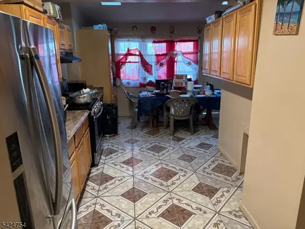 20 Whittlesey Ave, West Orange Twp., NJ 07052