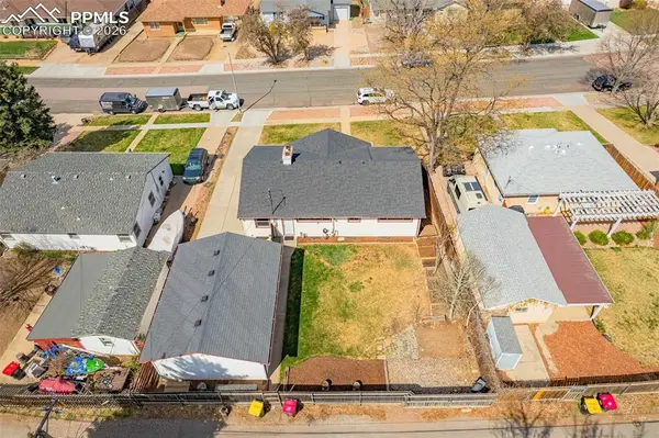 637 Glen Eyrie CIR, Colorado Springs, CO 80904