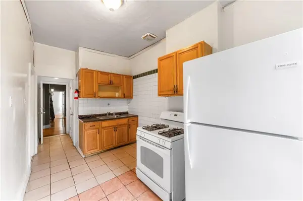 317 Pennsylvania AVE, Brooklyn, NY 11207