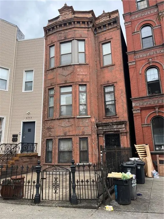 695 Bushwick AVE,  Brooklyn,  NY 11221
