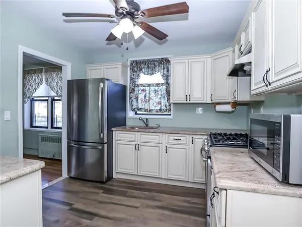 100 Colfax AVE #3J, Staten  Island, NY 10306