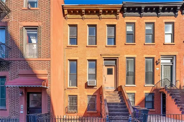 225 18th ST, Brooklyn, NY 11215