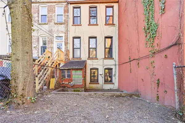 225 18th ST, Brooklyn, NY 11215