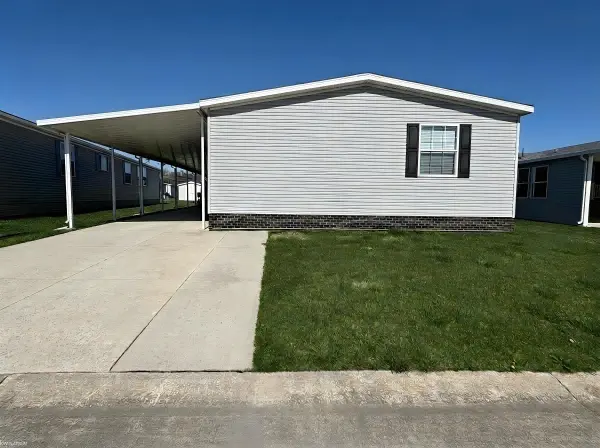 37151 Millstone TRL, New Haven, MI 48048