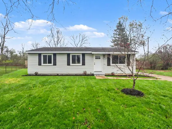 12 Faust CT, Ann Arbor, MI 48108