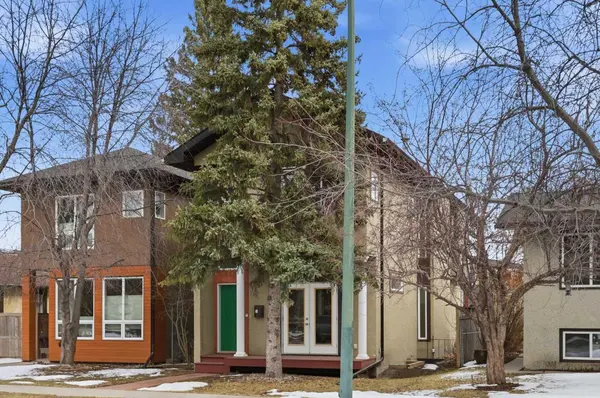 2606 25A ST SW, Calgary, AB T3E 1Z4