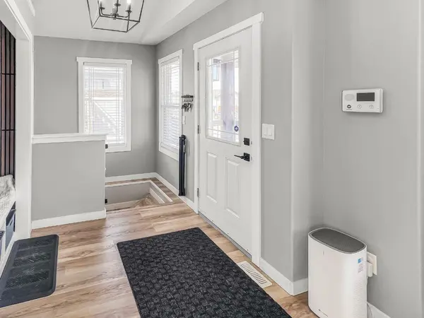 7650 Westpointe DR, Grande Prairie, AB T8W 2V1