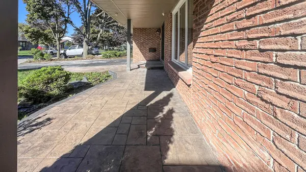 96 Bolland CRES, Ajax, ON L1S 3G9