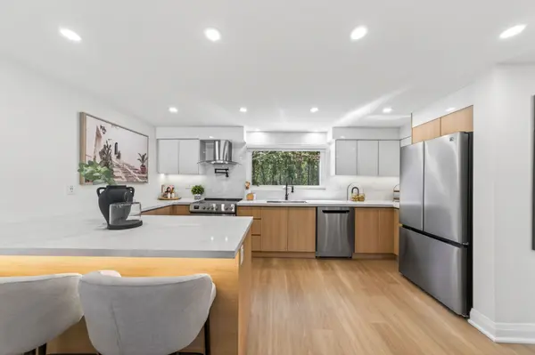 26 Carondale CRES, Toronto E05, ON M1W 2B1