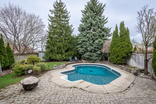 759 Childs DR, Milton, ON L9T 4L3