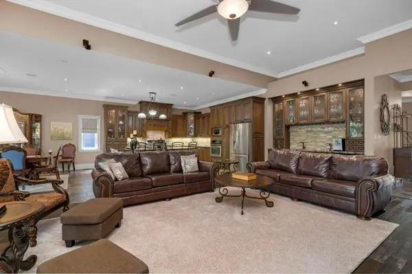 46 Scott ST, Brampton, ON L6V 1S2