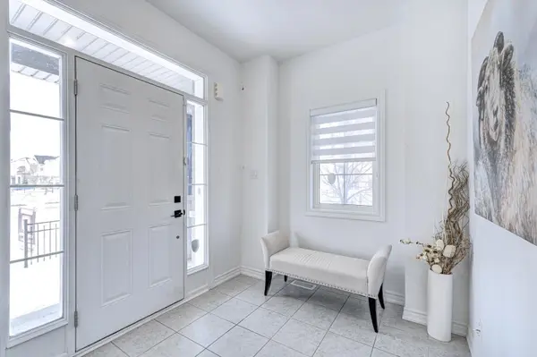 2 Pomarine WAY, Brampton, ON L6X 0E4