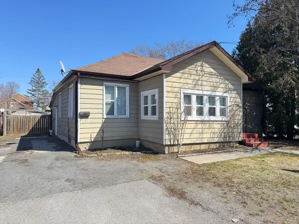 33 Sinclair ST, Belleville, ON K8P 3S5