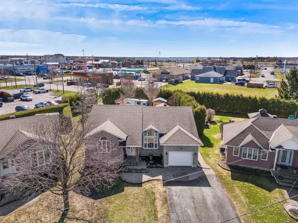 677 Ste Marie ST, Casselman, ON K0A 1M0