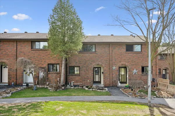 41 Rhonda RD #23, Guelph, ON N1H 6H1