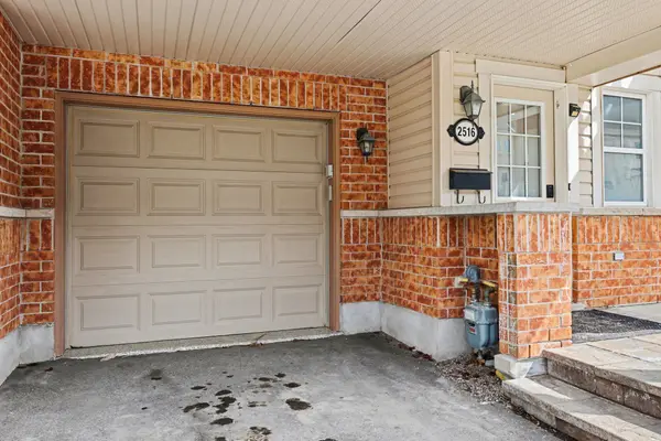 2516 Nutgrove AVE, Barrhaven, ON K2J 0X3