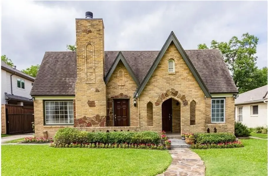 5604 Martel Avenue, Dallas, TX 75206