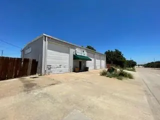 609 E Pleasant Run Road, Cedar Hill, TX 75104