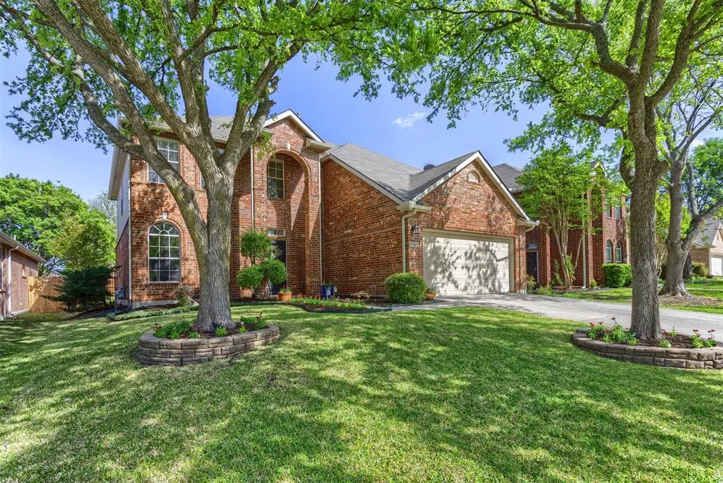 2305 Pharr Drive, Mckinney, TX 75072